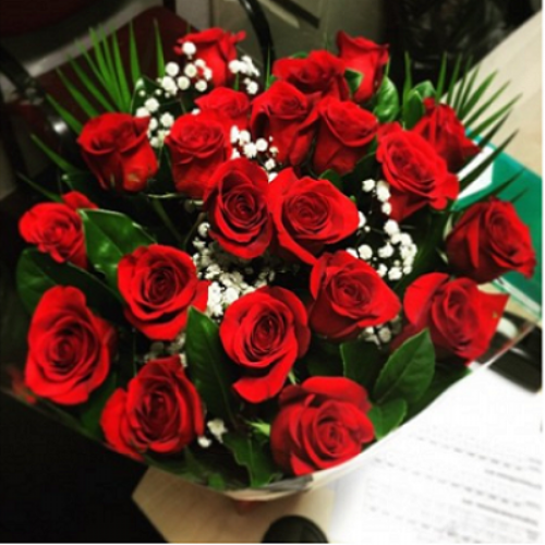 Red roses - Classic bouquet